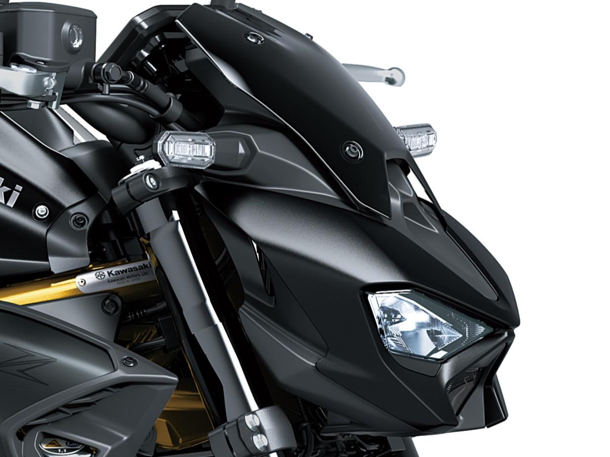 Compacte LED Koplampen en Scherp Front